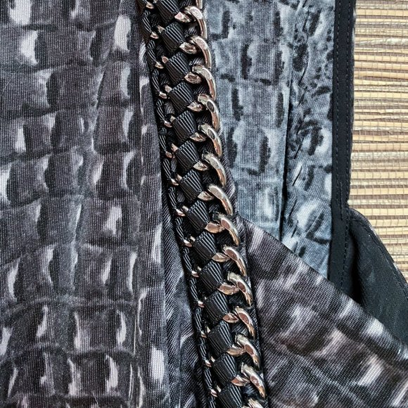 Guess Crocodile Pattern Racerback Tank Top - Picture 6 of 7